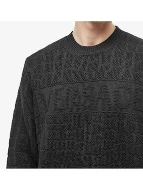 New Authentic Versace Crocodile Jacquard Wool Crew – Black size 50